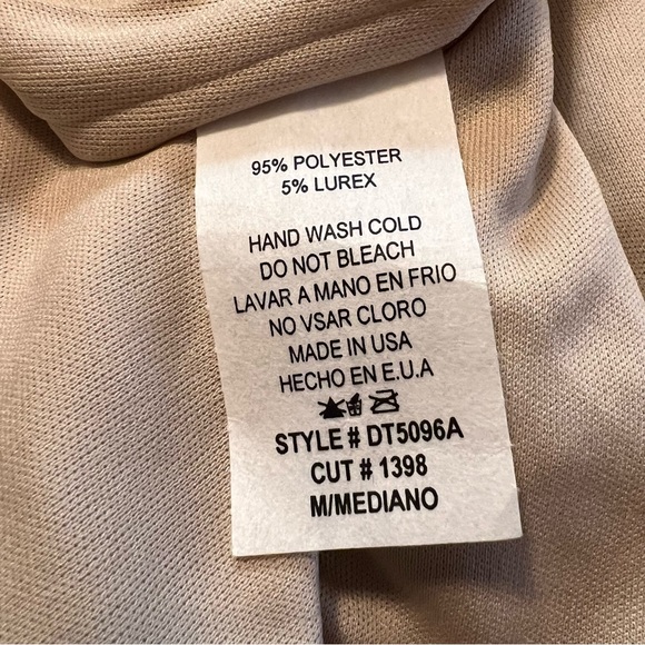 Ces Femme NWT Frankie Snake Dress Medium Metallic Gold Off Shoulder Ruffle Tiers - Picture 14 of 16